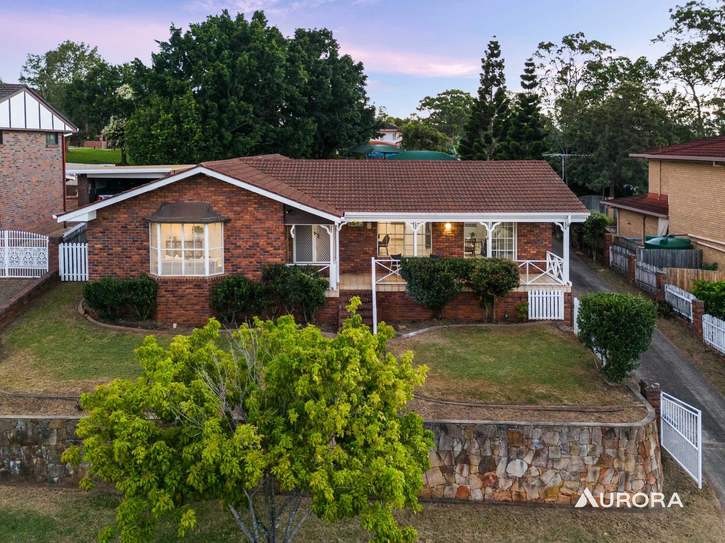 7 Faringdon Street, Robertson QLD 4109