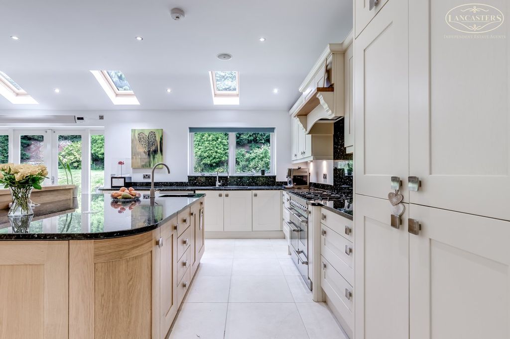 Additional image 9 of 5 bed detached house for saleHigh Bank Lane, Lostock, Bolton BL6