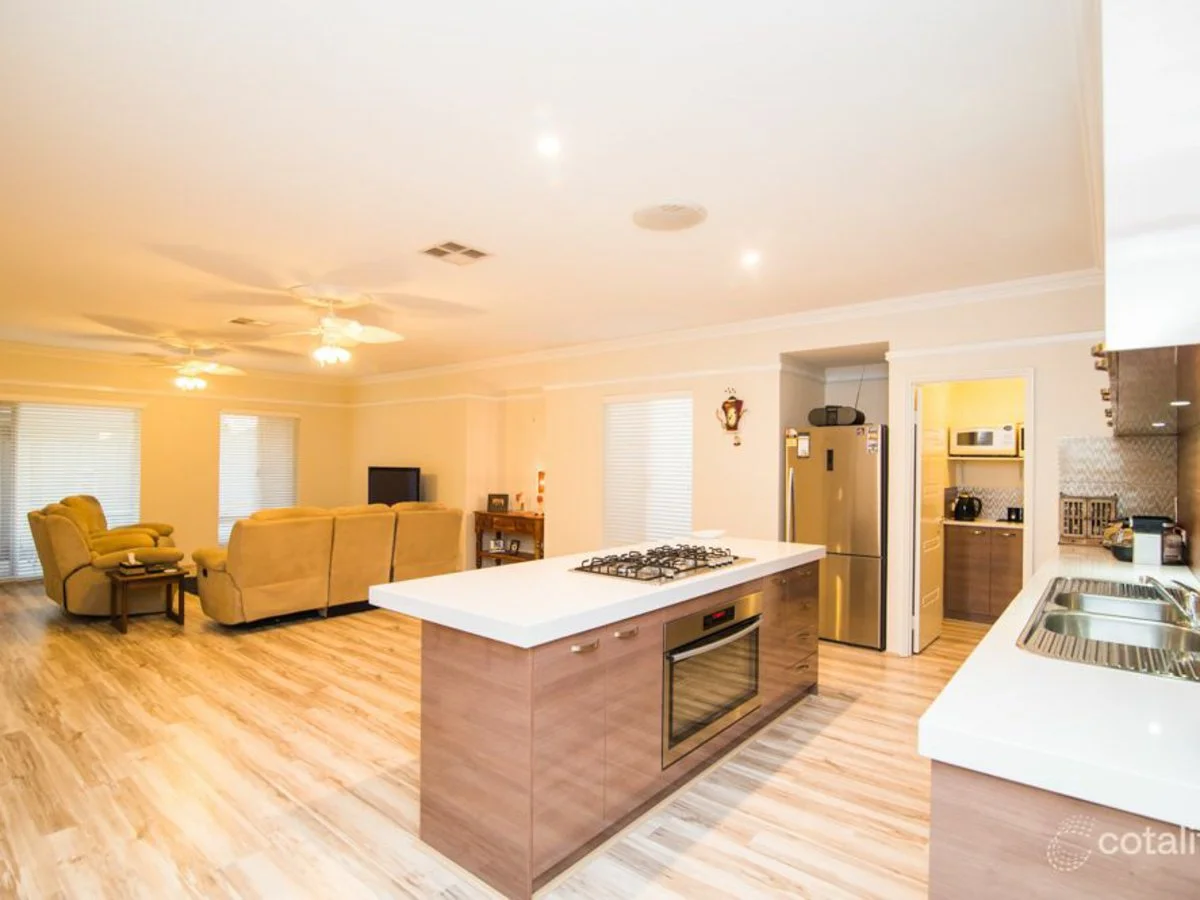 5 Carbine Bend, Byford WA 6122 photo 3
