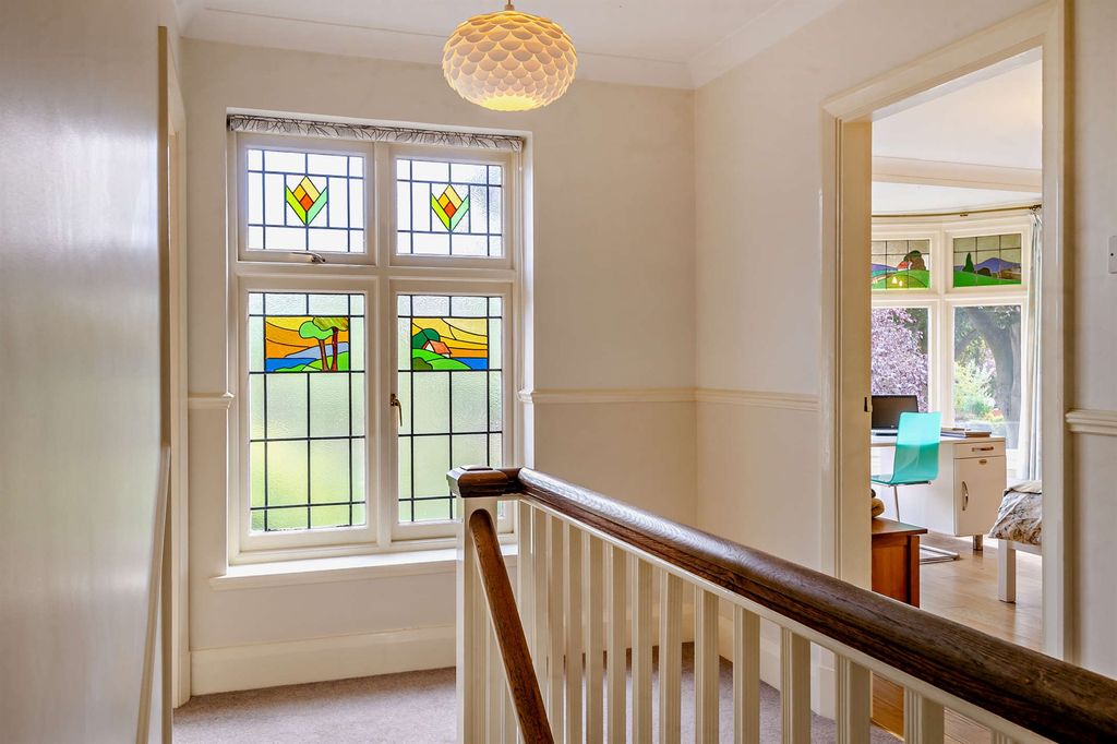 Additional image 9 of 5 bed detached house for saleBroadway Gardens, Peterborough PE1