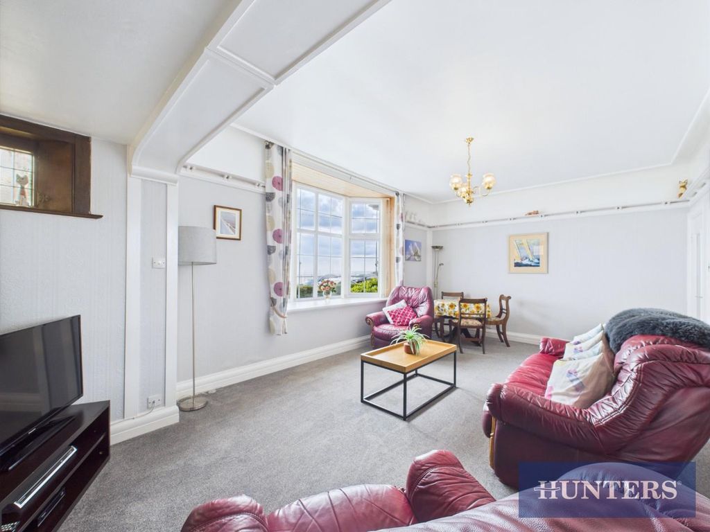 Additional image 4 of 2 bed flat for saleSouth Marine Drive, Bridlington YO15