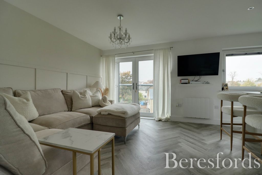 Additional image 11 of 2 bed flat for saleSt. Johns Avenue, Braintree CM7