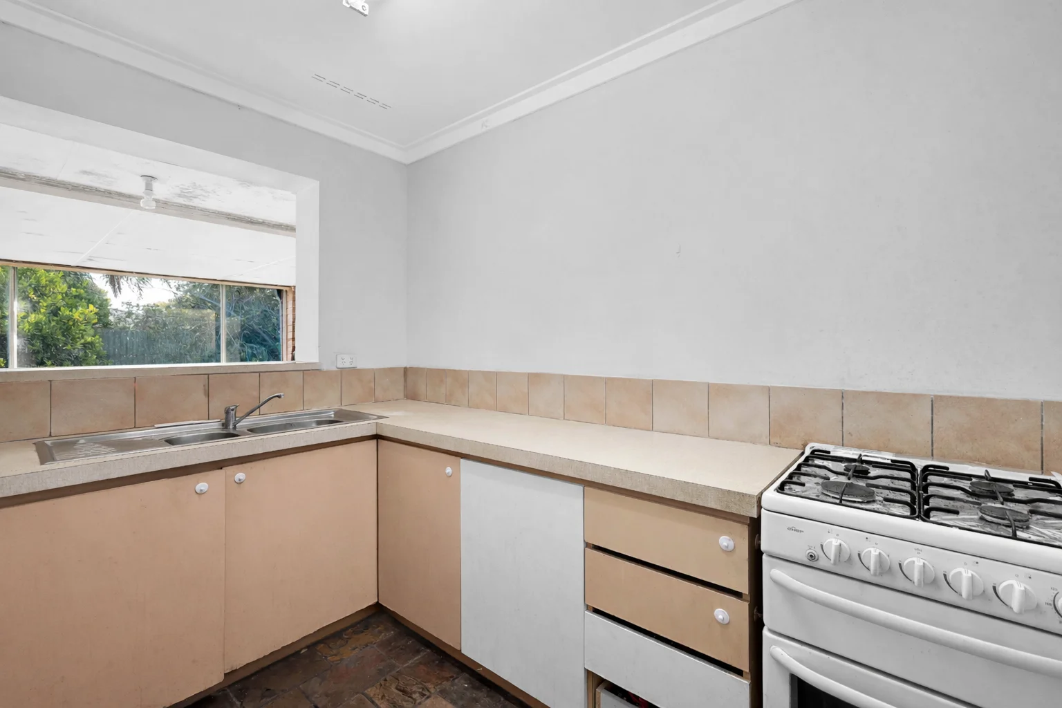Additional image 14 of 17 Elanora Road, Armadale WA 6112