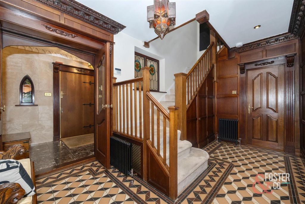Additional image 5 of 5 bed detached house for saleSurrenden Crescent, Brighton BN1