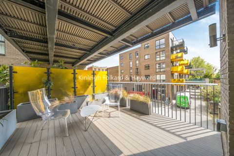 Arts Lane, London SE16