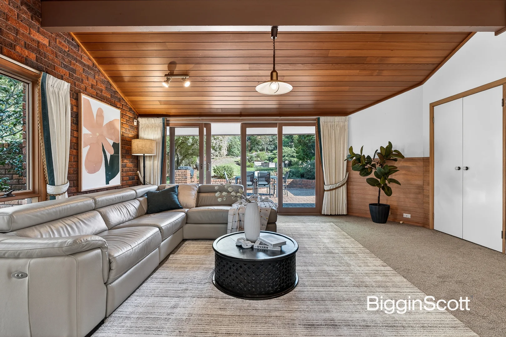 Additional image 15 of 1 Leanne Court, Doncaster East VIC 3109