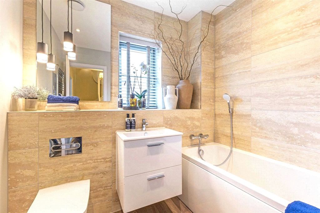 Additional image 17 of 4 bed semi-detached house for saleThe Green, Bolley Avenue, Bordon GU35