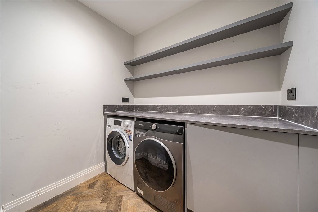 Additional image 13 of 2 bed flat for saleWoodlands Road, Bromley BR1