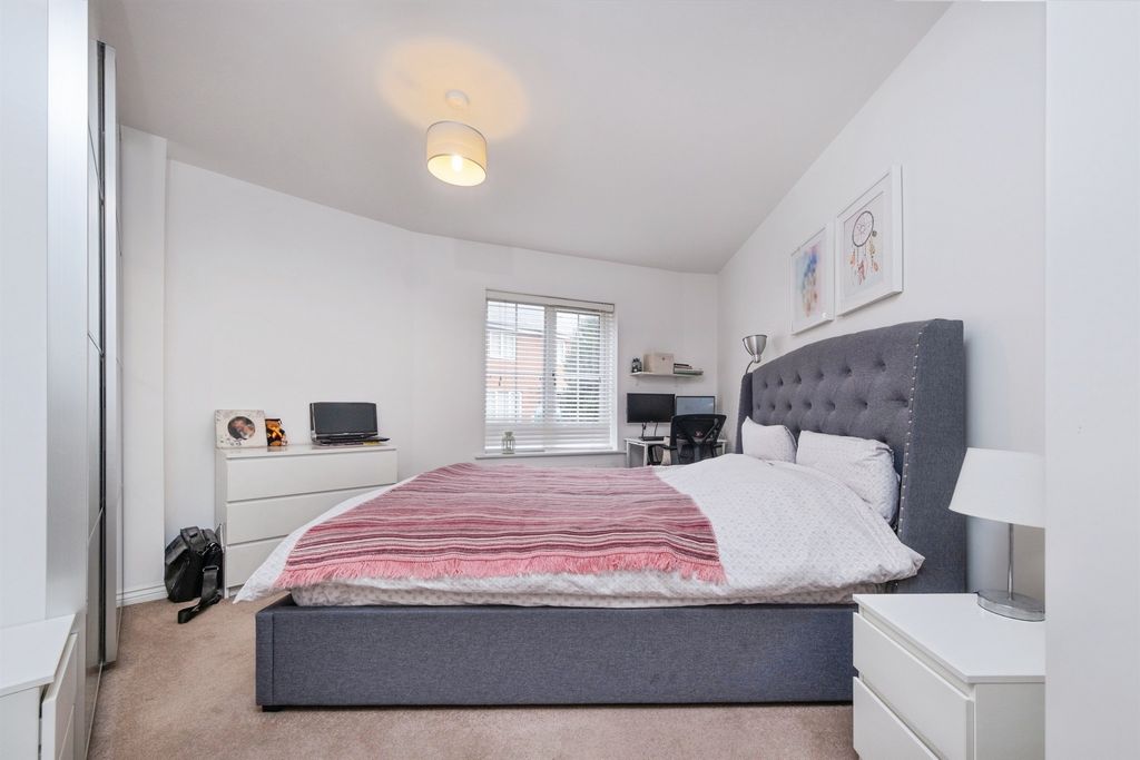 Additional image 10 of 2 bed flat for saleFoundry Drive, Buckingham MK18