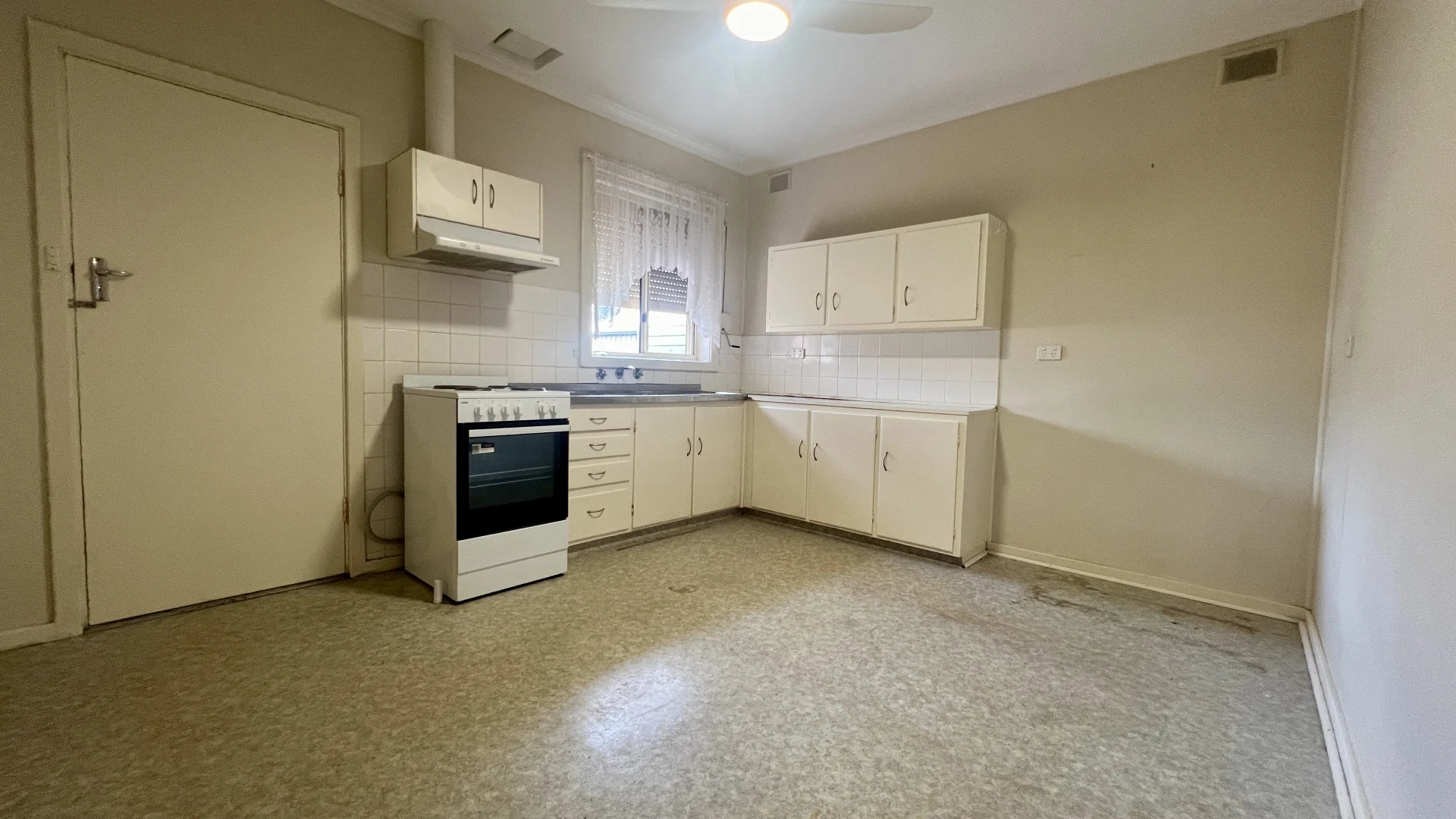 Additional image 2 of 11 Michelmore Street, Whyalla Stuart SA 5608