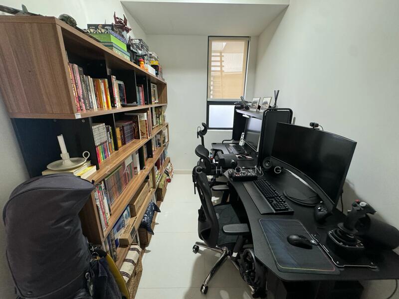 15 Leedon Heights photo 5