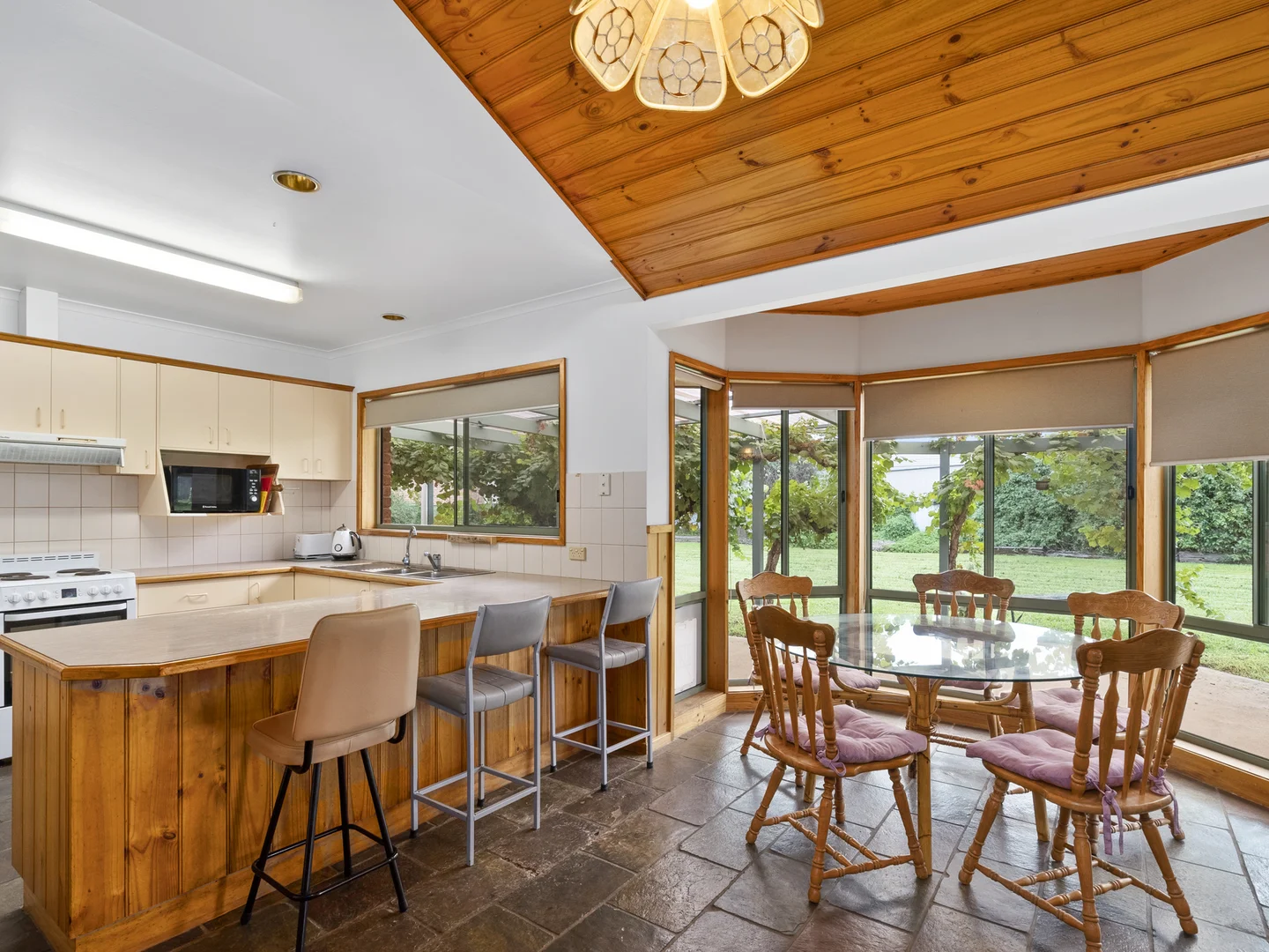 Additional image 5 of 5 Bruce Court, Corowa NSW 2646