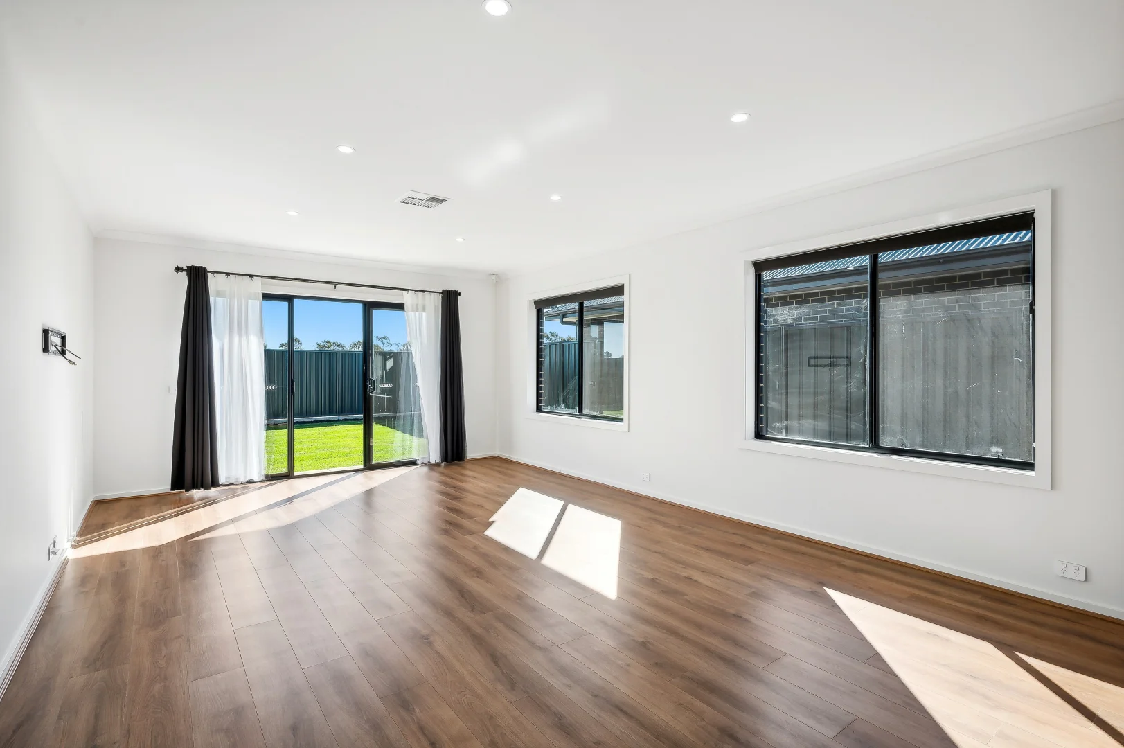 15 Stephmarie Rd, Angle Vale SA 5117 photo 4