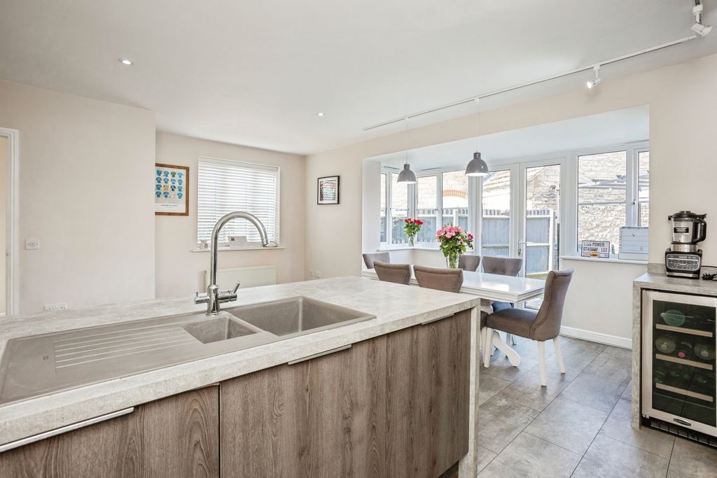 Additional image 10 of 4 bed detached house for saleColtsfoot Drive, Bourne PE10