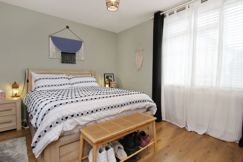Additional image 10 of 3 bed flat for sale6 Park Avenue, Loanhead EH20