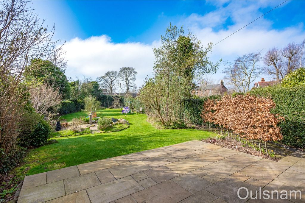 Additional image 3 of 3 bed detached house for saleSouth Crescent, Bromsgrove, Worcestershire B60