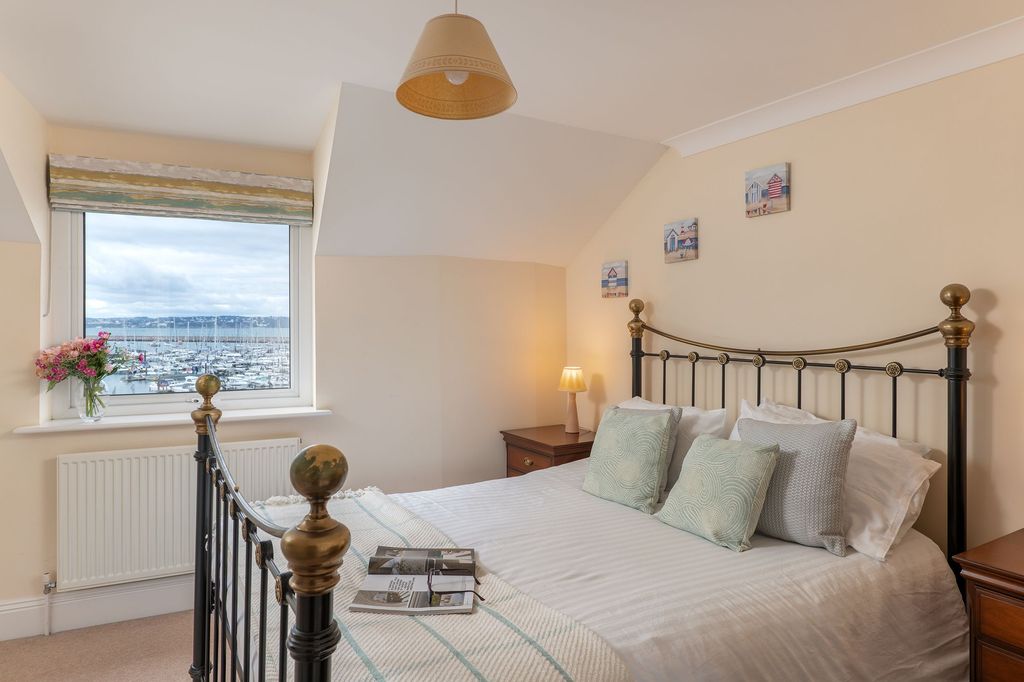 Additional image 7 of 3 bed flat for sale52 Moorings Reach, Brixham, Devon TQ5
