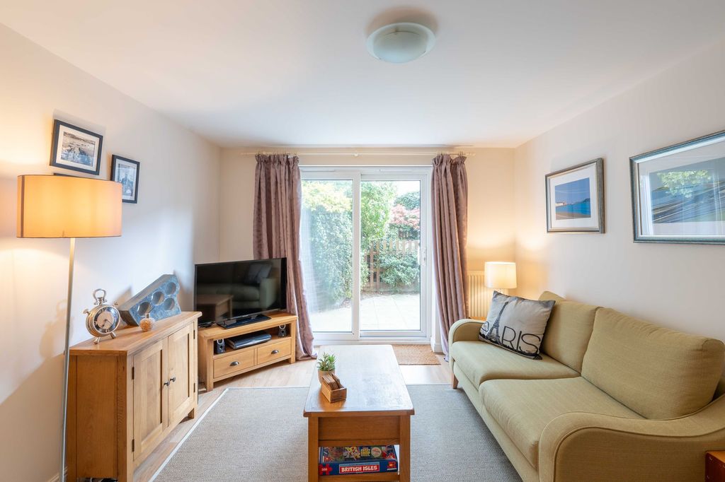 Additional image 2 of 2 bed flat for salePentre Wech, Conwy LL32