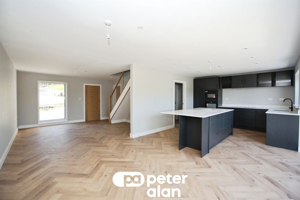 Additional image 2 of 4 bed detached house for saleLibanus Road, Blackwood NP12