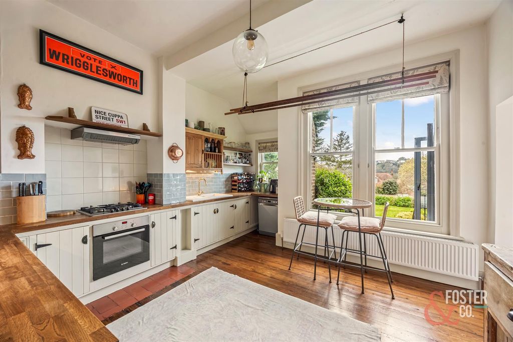 Additional image 8 of 6 bed detached house for saleSurrenden Road, Brighton BN1