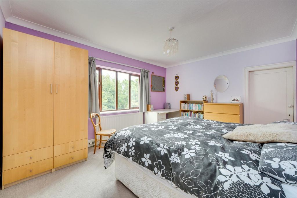 Additional image 18 of 6 bed detached house for saleAcacia Park Drive, Apperley Bridge, West Yorkshire BD10