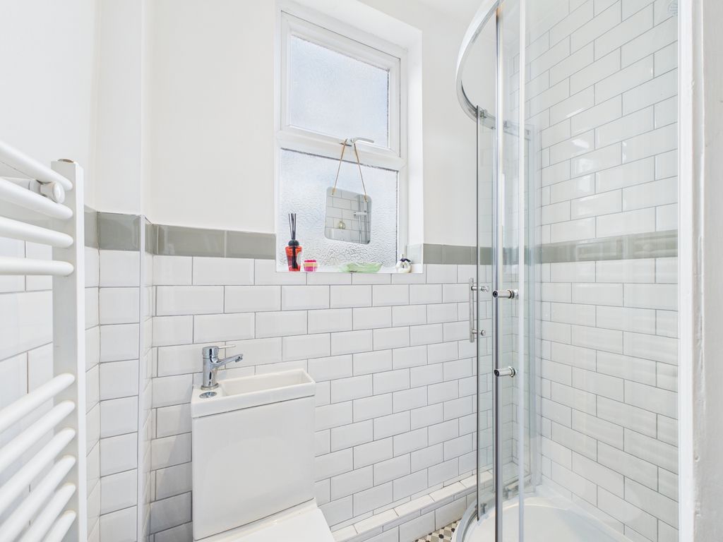 Additional image 17 of 5 bed semi-detached house for saleTaunton Road, Bridgwater TA6
