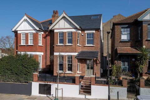 Sarre Road, West Hampstead, London NW2