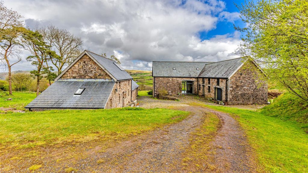 Additional image 3 of 8 bed detached house for saleLlanddeusant, Llangadog SA19