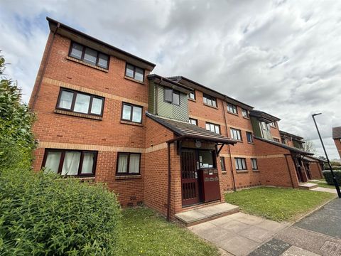 Maltby Drive, Enfield EN1