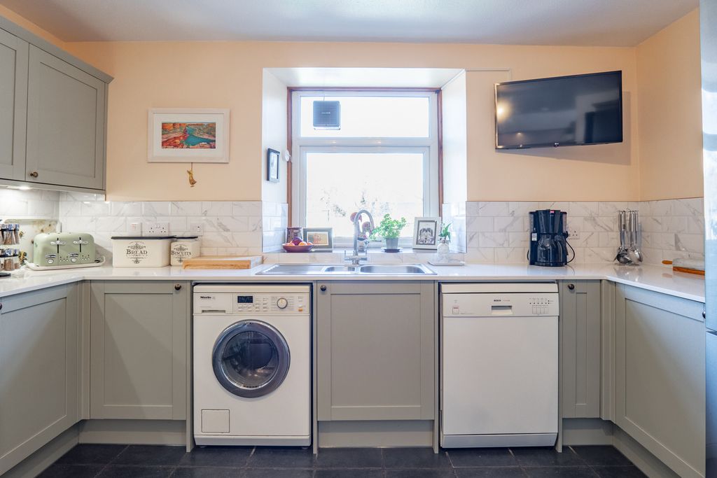 Additional image 10 of 7 bed end terrace house for saleHigh Street, Aberlour AB38