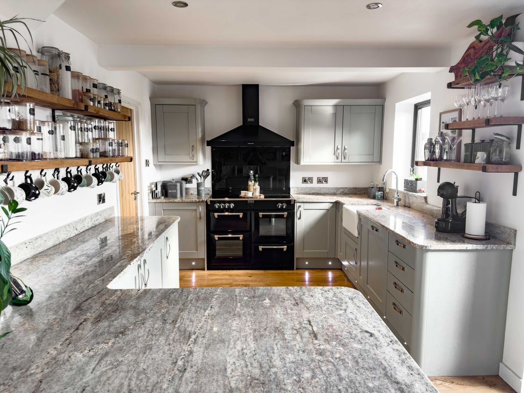 Additional image 4 of 4 bed detached house for saleMeadow Close, Chilton Trinity, Bridgwater TA5