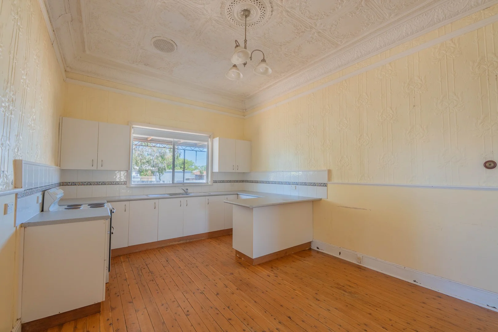 Additional image 3 of 15 Wootten Street, West Wyalong NSW 2671