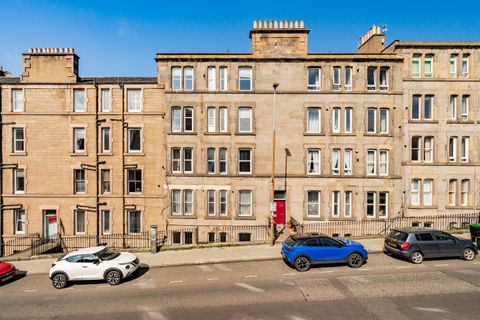 139/1 Broughton Road, Edinburgh EH7