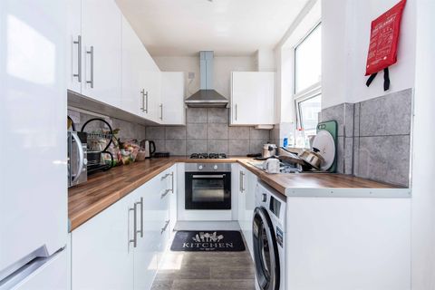 Stanley Road NG7, Room to rent