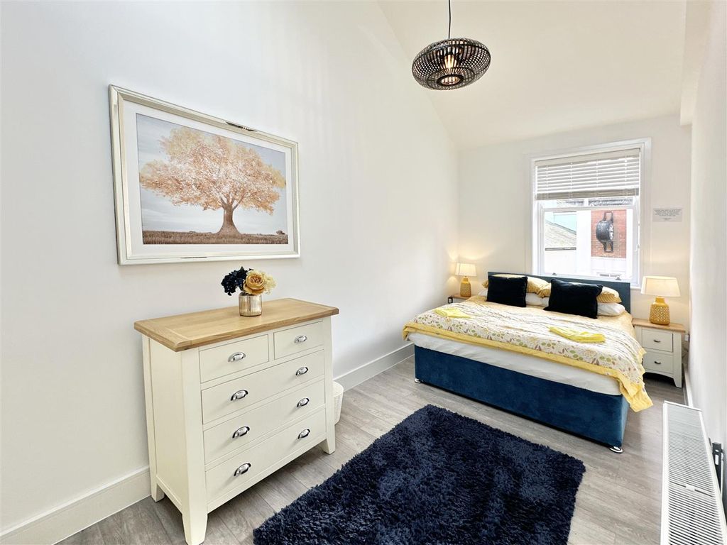 Additional image 5 of 2 bed flat for saleFore Street, Brixham TQ5