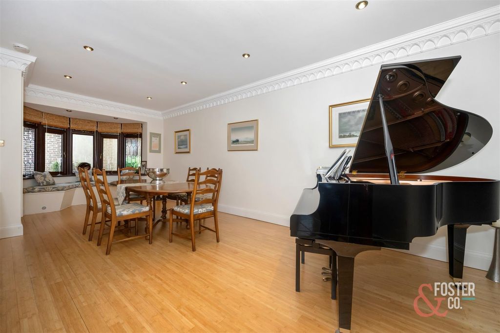Additional image 10 of 5 bed detached house for saleSurrenden Crescent, Brighton BN1