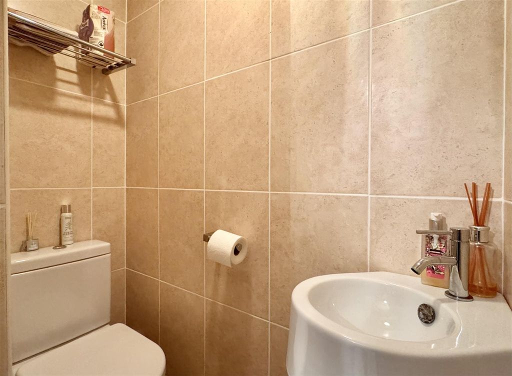 Additional image 7 of 4 bed detached house for saleCourtauld Road, Braintree CM7