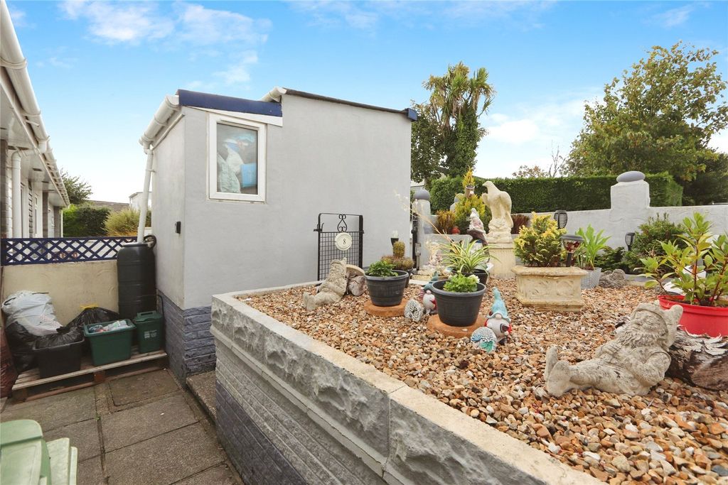 Additional image 2 of 1 bed bungalow for saleClovelly Gardens North, Bideford, Devon EX39
