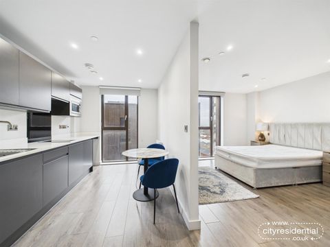 Crump Street, Liverpool L1, Studio to rent