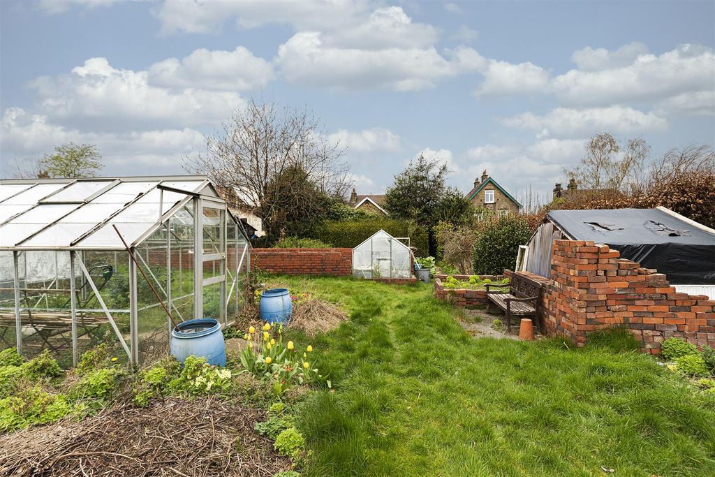 Additional image 38 of 4 bed detached house for saleWoodhouse Lane, Brighouse HD6