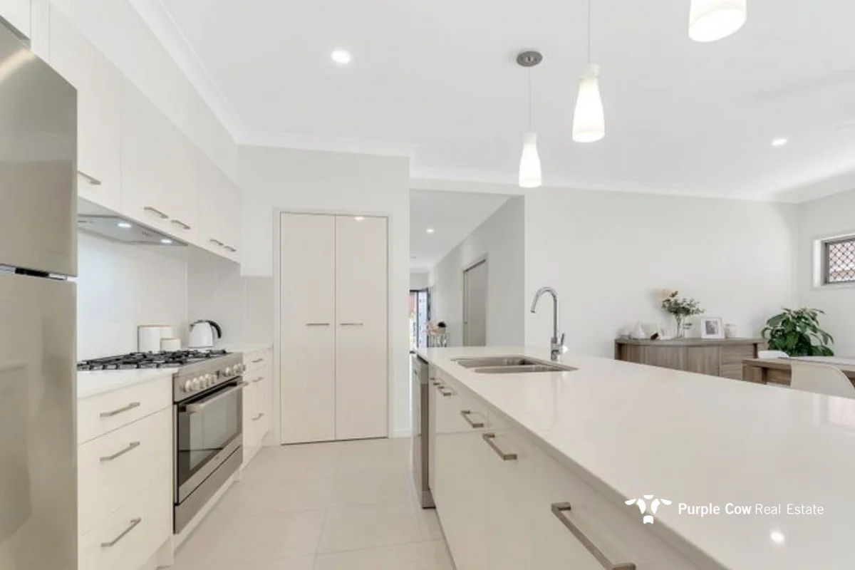 Additional image 3 of 170 Woodline Drive, Spring Mountain QLD 4300