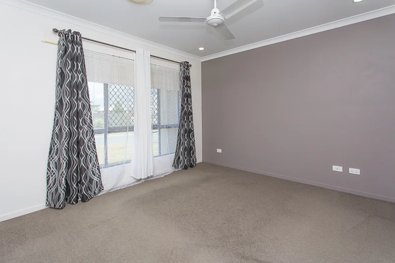 16 Raylene Street, Mount Pleasant QLD 4740 photo 5