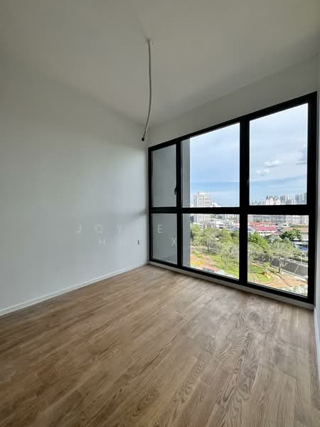 8 Clementi Avenue 1 photo 4