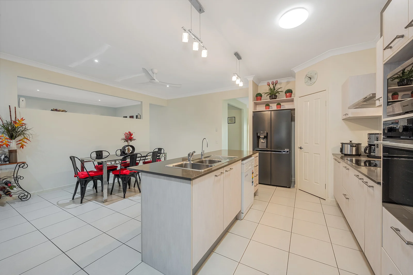 26 Hudson Court, Warner QLD 4500 photo 4