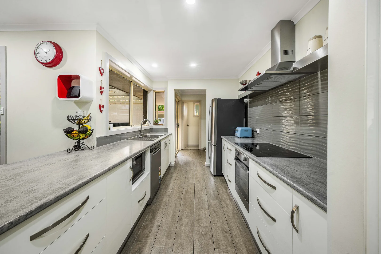 Additional image 2 of 8 Howland Street, Mount Gambier SA 5290