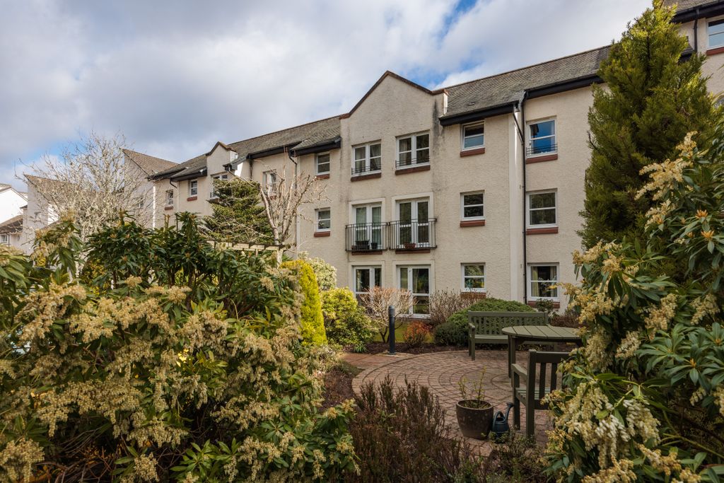 Additional image 4 of 2 bed flat for saleUpper Mill Street, Blairgowrie PH10
