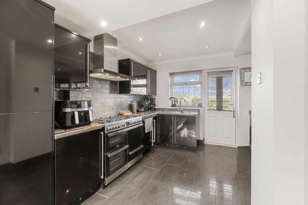 Additional image 13 of 4 bed detached house for saleLong Ridge, Brighouse HD6