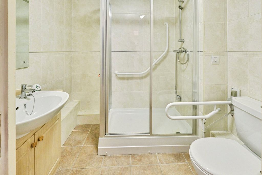 Additional image 6 of 1 bed flat for saleFarthings Court, Bridgnorth WV16