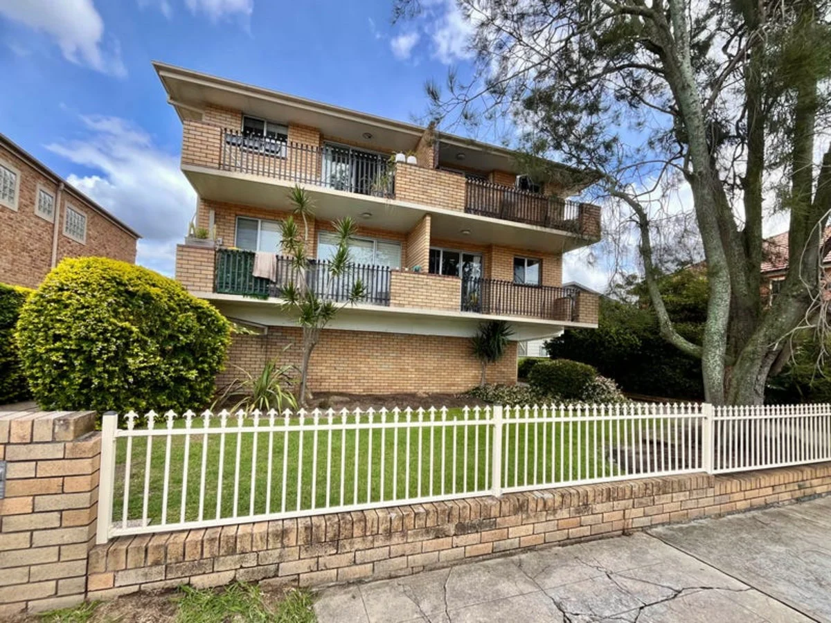 2/158 Beaumont Street, Hamilton NSW 2303