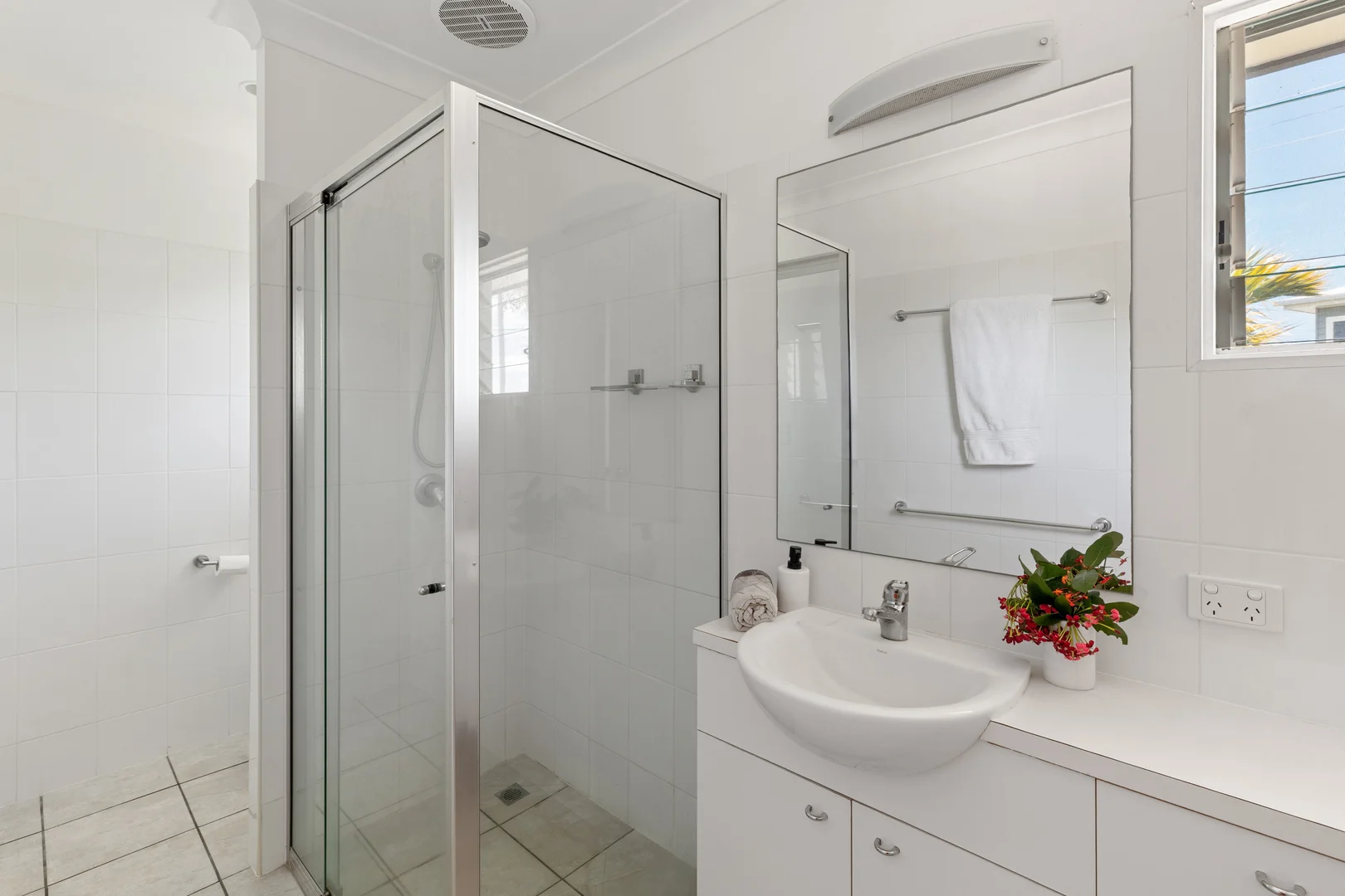 Additional image 15 of 6 Shutehaven Close, Shute Harbour QLD 4802